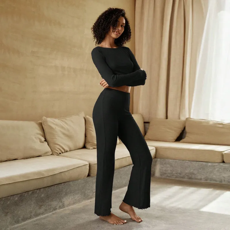 Damen geripptes Lounge-Set mit Cropped-Longsleeve und Highwaist-Leggings – Avérine